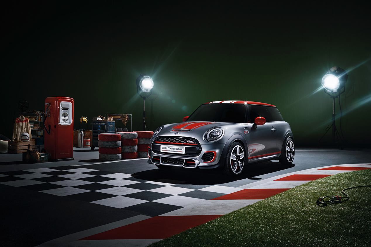 Nowe MINI John Cooper Works (2014) – przedprodukcyjny prototyp zadebiutuje w Detroit