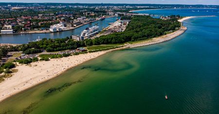 Wyjątkowe znalezisko na Westerplatte. "Kapsuła czasu" skrywała prawdziwe skarby
