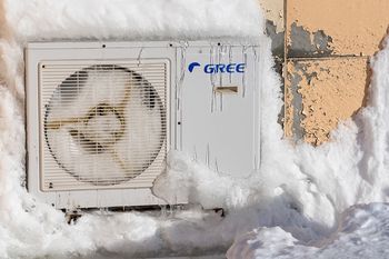 Mandaty za pompy ciepła? Te służby mają takie kompetencje