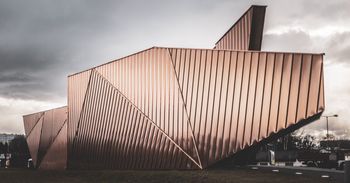 TOP 15 nietypowych miejsc na Śląsku. Muzeum Ognia, Żubrów i Tortur