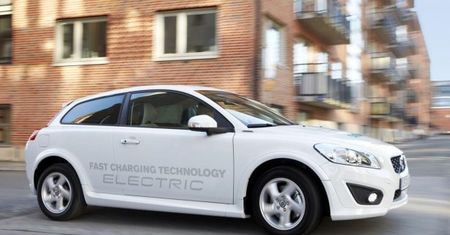 Volvo C30 Electric - pełne ładowanie w 1,5 godz.