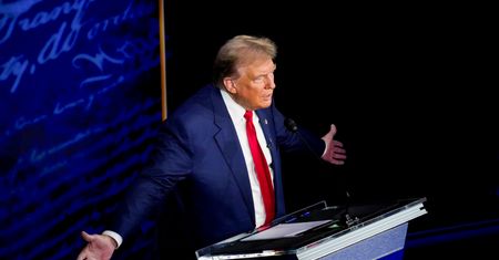 "Za wszystko!". Trump grzmiał o NATO. Jest jeden problem