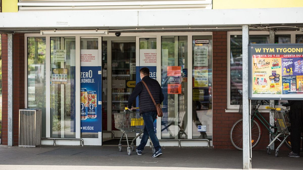 sklep zakupy biedronka