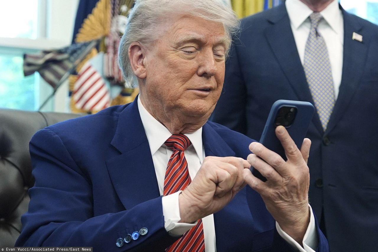 "Odebrałem telefon od Urszuli von der Leyen". Trump zmienił zdanie ws. ceł
