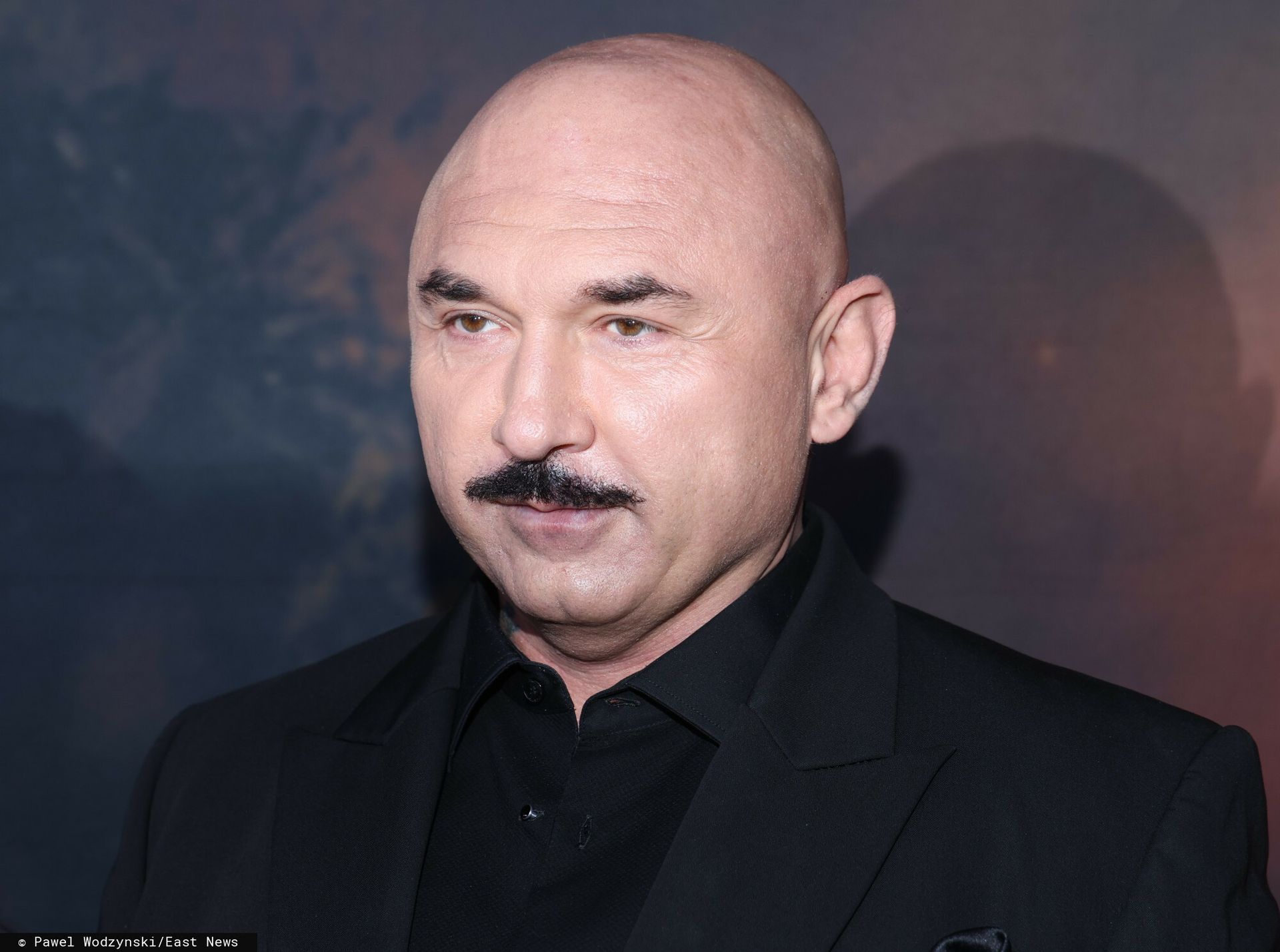 Vega obiecywał 700% zysków z filmu „Putin” – trwa śledztwo