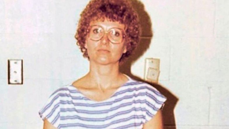 Zabiła przyjaciółkę, zadając jej 41 ciosów siekierą, ale została uniewinniona - szokująca sprawa Candy Montgomery