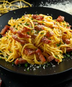 Spaghetti carbonara. Pierwszy przepis pochodzi z Ameryki