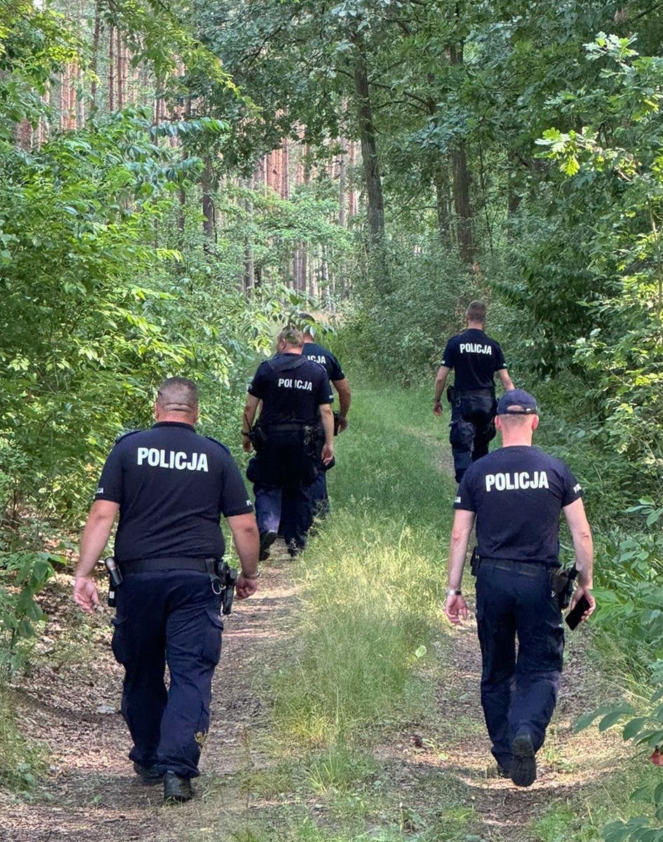 Drony, psy, mieszkańcy. Setki policjantów. Trwają poszukiwania Patrycji