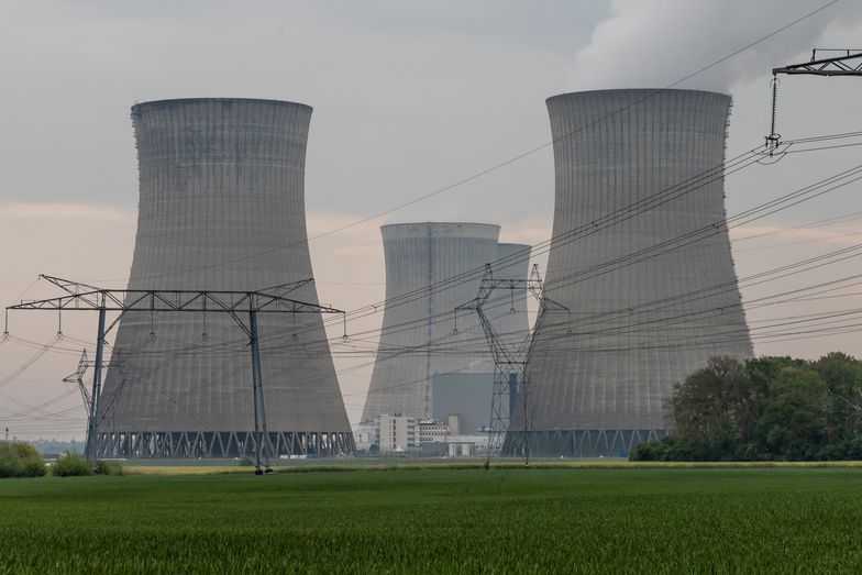 Nawet 184 mld zł za budowę dwóch elektrowni atomowych w Polsce. "Szansa, która może okazać się przekleństwem"
