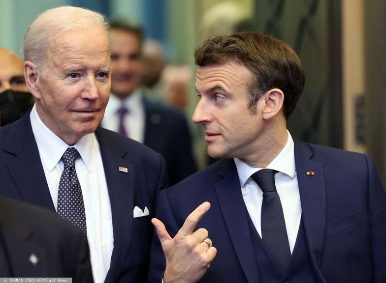 Temporary
U.S. President Joe Biden (L) and French President Emmanuel Macron arrive to attend a North Atlantic Council meeting during a NATO summit at NATO Headquarters in Brussels on March 24, 2022. (Photo by Thomas COEX / AFP)
THOMAS COEX