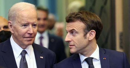 Macron nie przebiera w słowach: amerykańska ustawa jest "superagresywna i podzieli Zachód"