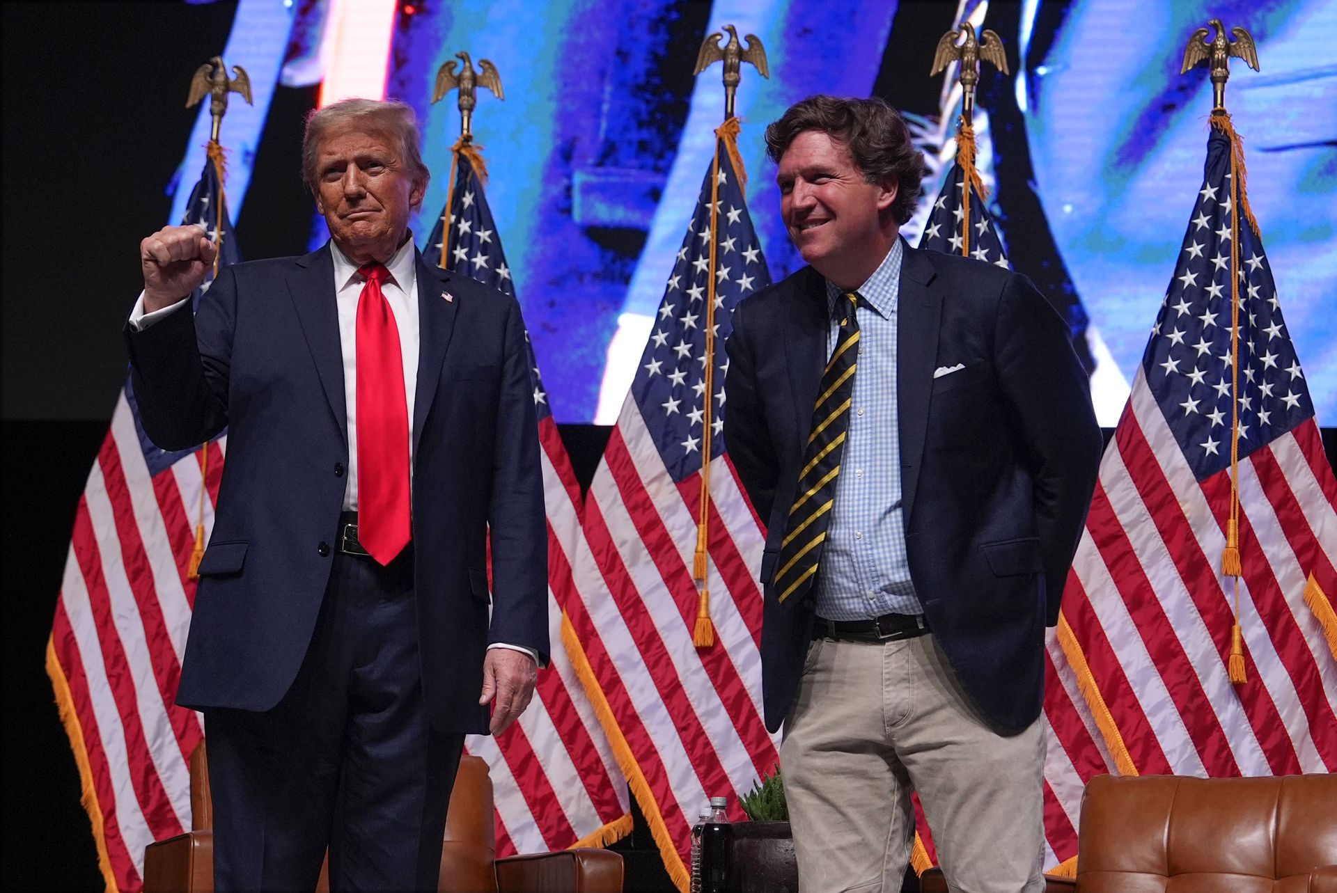 Tucker Carlson żałuje poparcia Donalda Trumpa. 