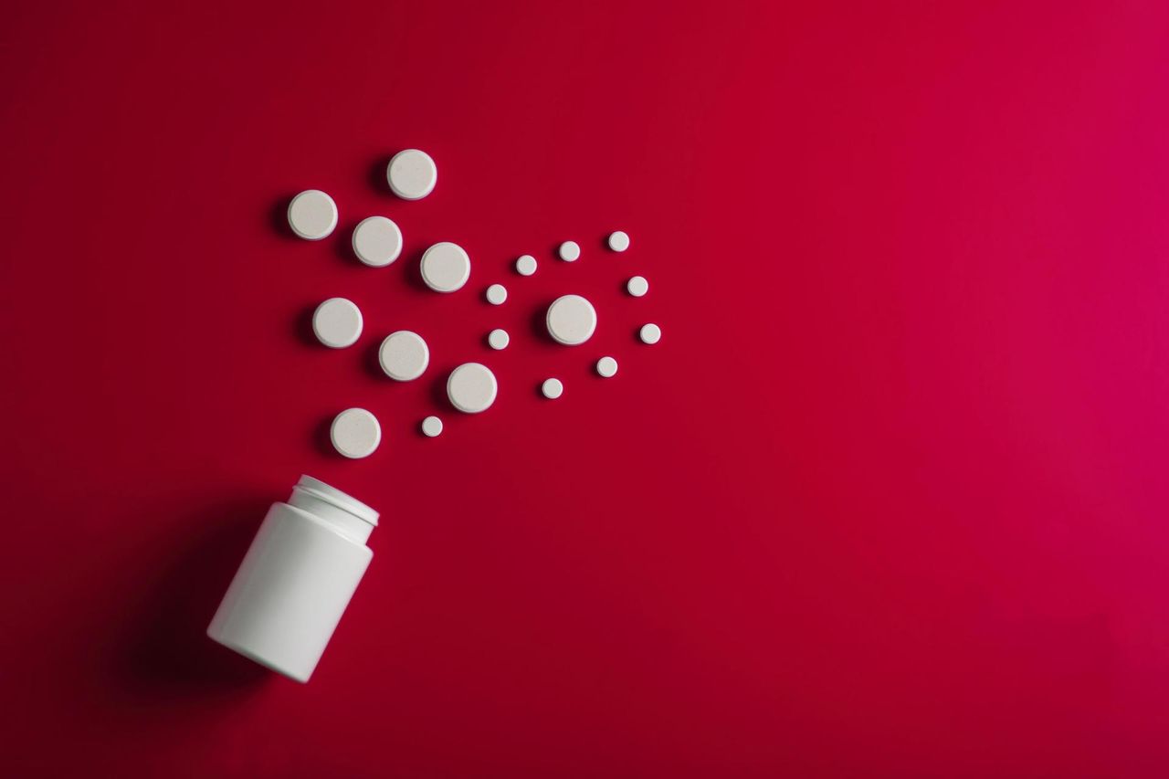 Aspiryna - działanie, przeciwwskazania, dawkowanie, skutki uboczne