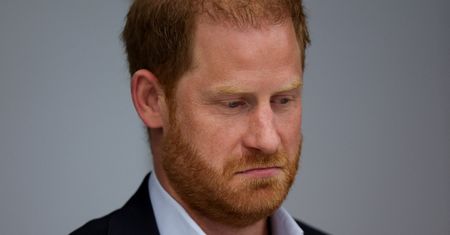 Książę Harry prześladowany przez stalkerkę. Wydano ostrzeżenie