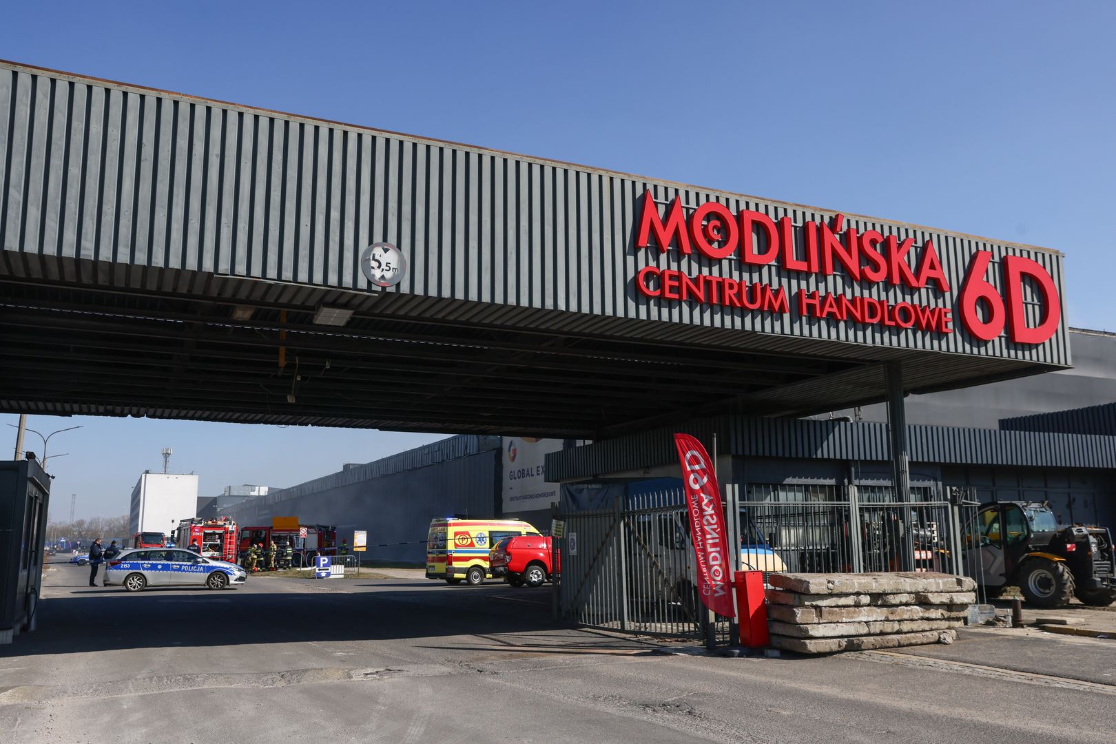 Centrum Modlińska 6D - konflikt przybiera na sile