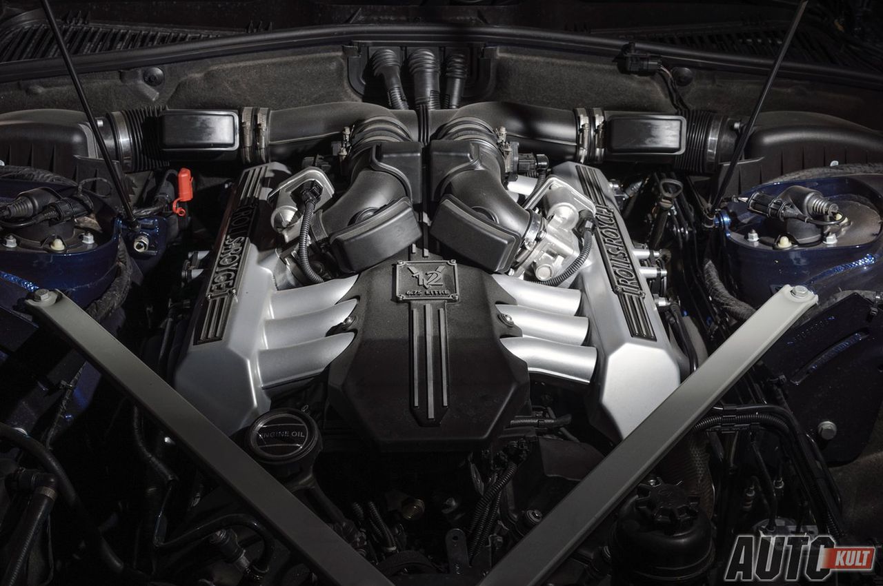 Rolls-Royce będzie trzymał się V12 tak długo, jak to możliwe