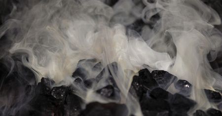 Czy można palić węglem brunatnym? Przez kryzys energetyczny rząd zmienia decyzję
