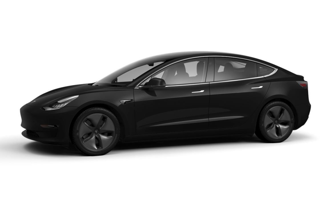 Bazowa Tesla Model 3 - na podstawowej feldze, w czarnym kolorze