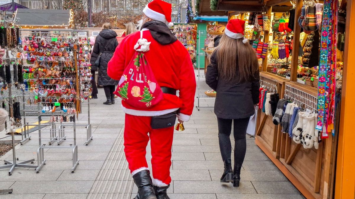 Polacy szukają pracy przed Świętami
