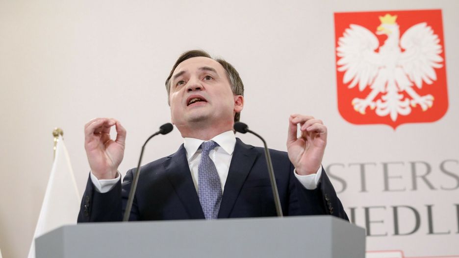 Minister Zbigniew Ziobro komentuje wyrok TSUE16.02.2022 Warszawa Konferencja ministra sprawiedliwosci Zbigniewa Ziobry - komentarz do wyroku Trybunalu Sprawiedliwosci Unii Europejskiej   Fot Tomasz Jastrzebowski/REPORTER
n/z: Zbigniew ZiobroTomasz Jastrzebowski/REPORTER