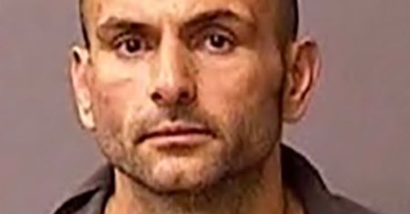 Pedofil zaatakował 5-latkę. Dzielny ojciec ruszył jej na ratunek