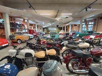 Muzeum Motoryzacji i Techniki Zamek Topacz – auta i świat Kiepskich