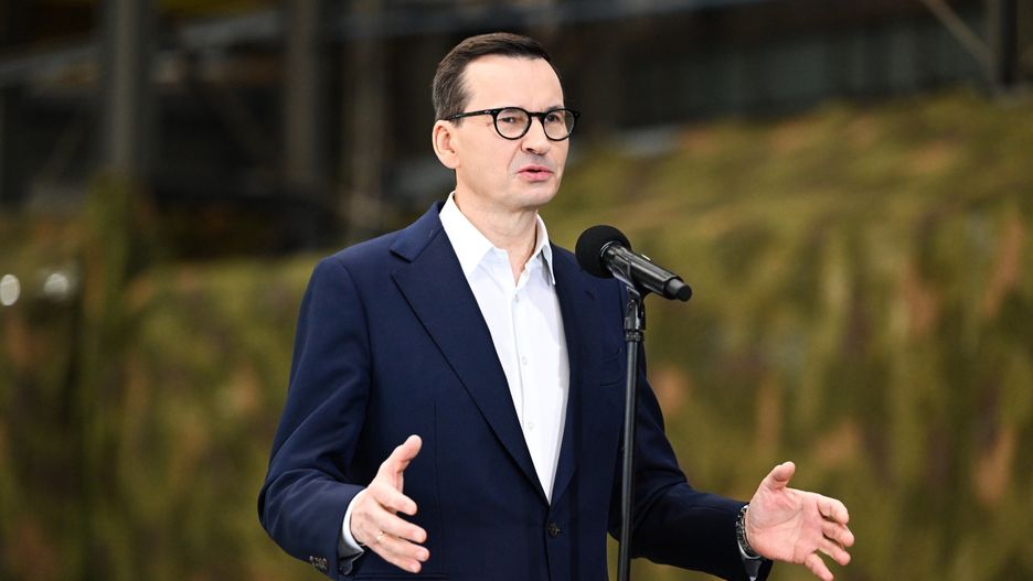 Morawiecki do dymisji? "Ucieczka" premiera