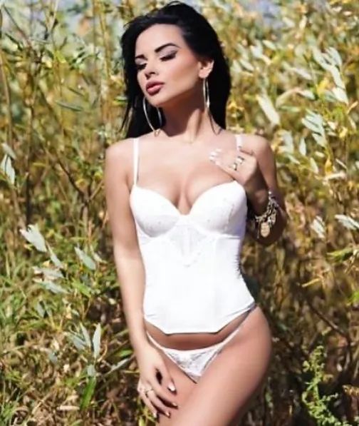 Esmeralda Godlewska 