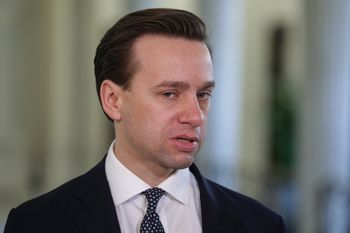 Bosak krytycznie o decyzji PE ws. wsparcia dla Ukrainy. "W sprzeczności z polską racją stanu"