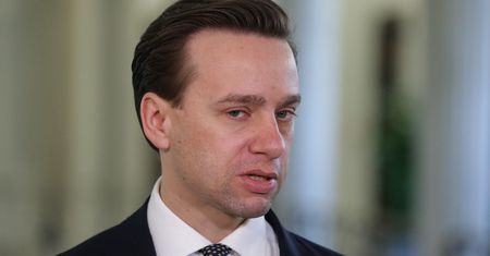 Bosak krytycznie o decyzji PE ws. wsparcia dla Ukrainy. "W sprzeczności z polską racją stanu"