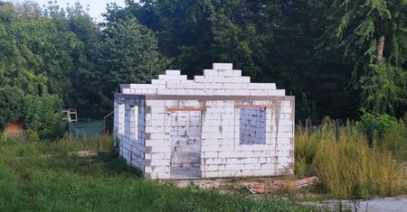 Dom do 70 metrów. Szybką i tanią budowę można włożyć między bajki, mówią eksperci