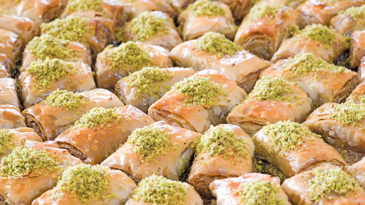 Baklava to popularny bałkański przysmak
