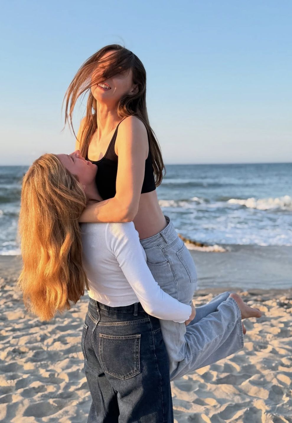 Marta Warchoł i Iwona Widomska
