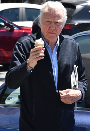 BEVERLY HILLS, CALIFORNIA - AUGUST 21: Jon Voight is seen on August 21, 2024 in Beverly Hills, California. (Photo by London Entertainment/GC Images)