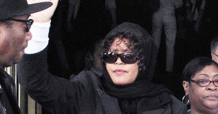 Whitney Houston JEST NA ODWYKU!