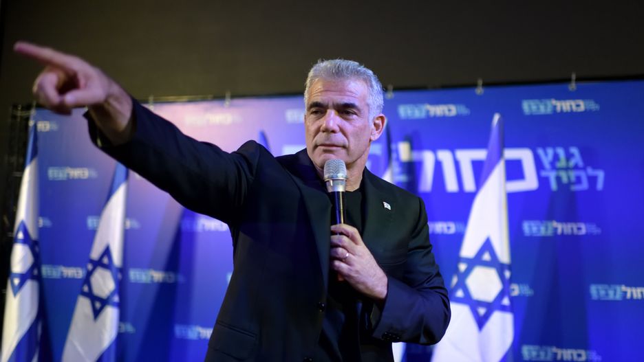 Yair Lapid, of Blue and White party, talks to supporters in an election campaign event in Herzliya on Sep. 04, 2019.  (Photo by Gili Yaari/NurPhoto via Getty Images)