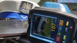 Piekary Śląskie: Stracił prawko podczas jazdy próbnej. W terenie zabudowanym rozpędził audi do 107 km/h