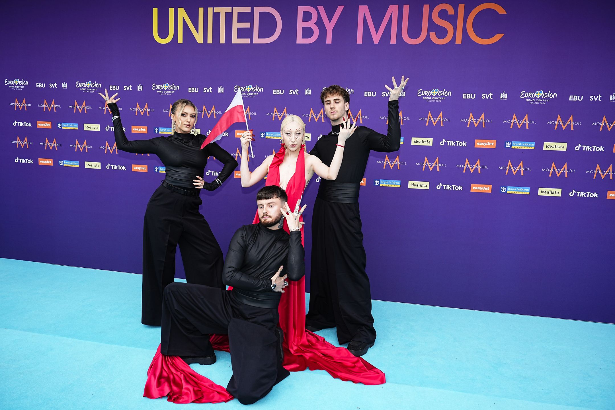 Luna na Turkusowym Dywanie