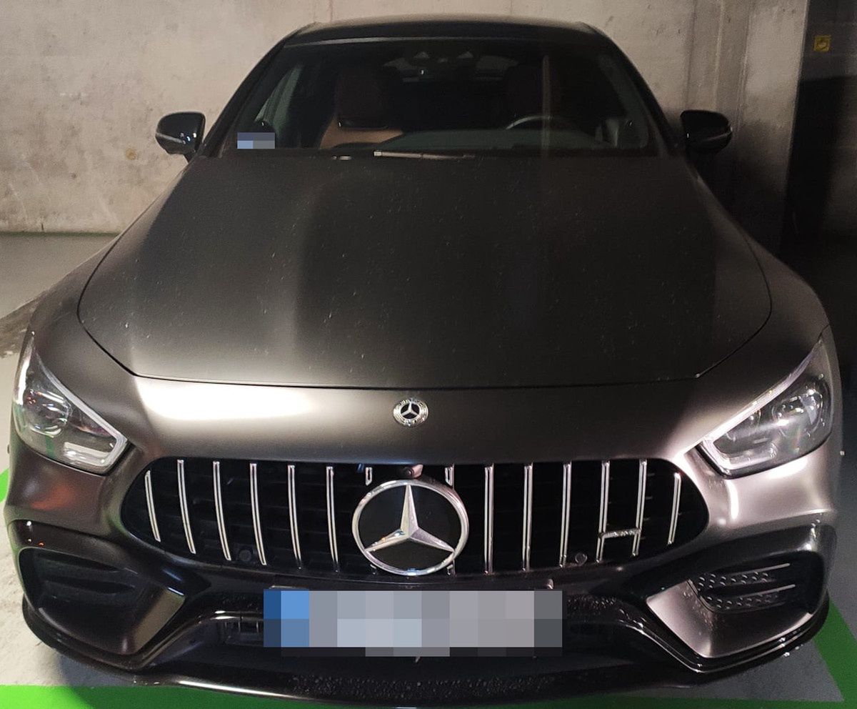 Mercedes-AMG GT odzyskany przez policję