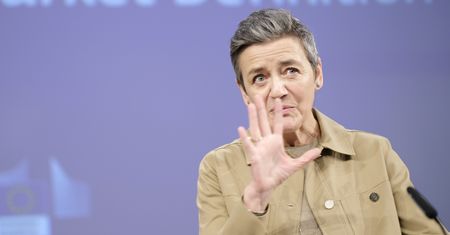 Chiny znów na celowniku UE. Śledztwo nie tylko w sprawie tanich aut elektrycznych