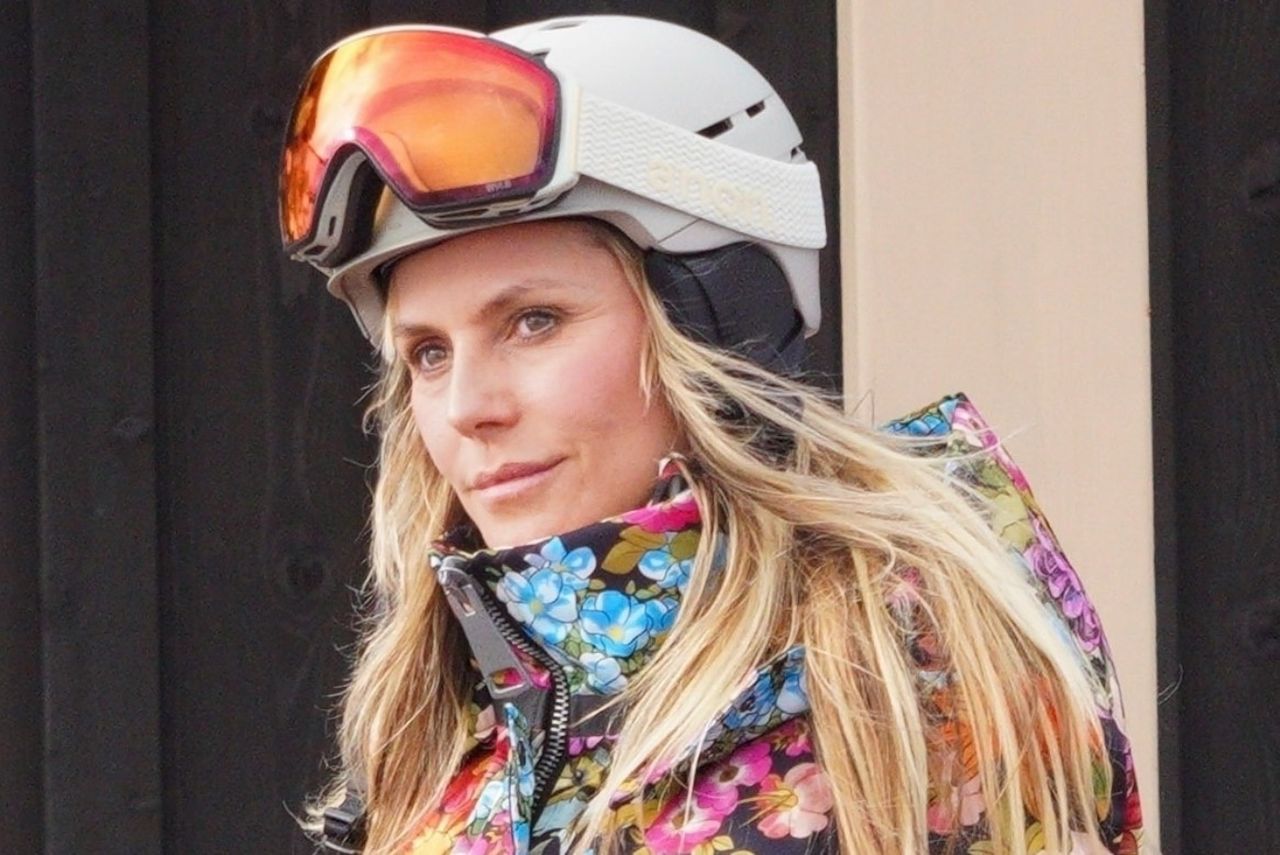 Heidi Klum zaskoczyła kombinezonem narciarskim. Jak gwiazdy ubierają się na stoki?