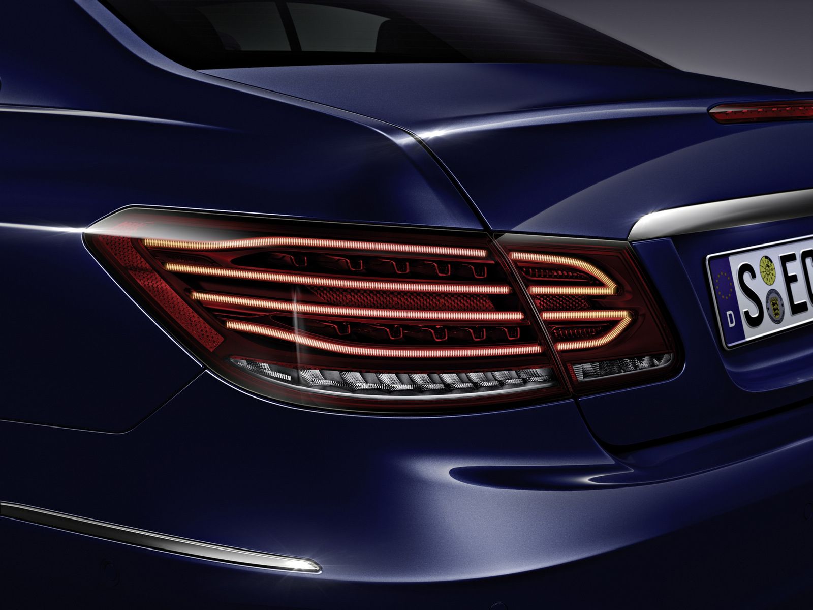 Mercedes-Benz klasy E na nowych zdjęciach [galeria] 58