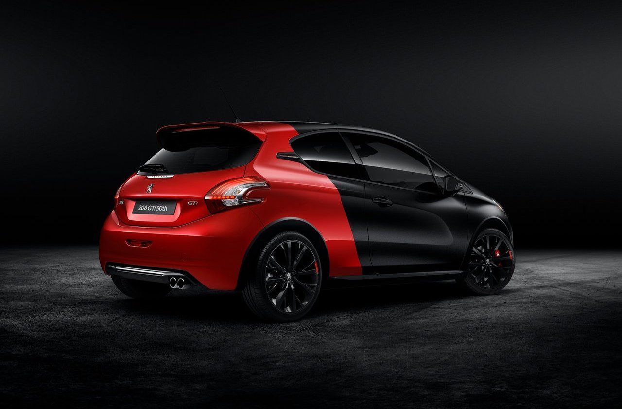 Peugeot 208 GTi to kultowy model. Firma nie zamierza go "psuć" napędem elektrycznym, dlatego będzie on jedynie alternatywą.