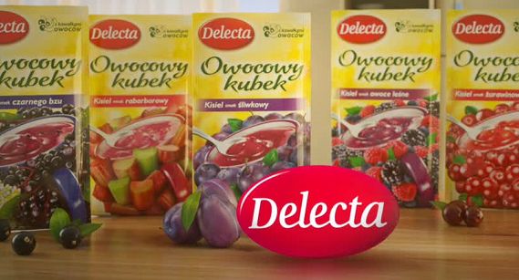 Owocowy Kubek Delecta reklamowany jako „kisiel, który rozgrzewa smakiem” (wideo)