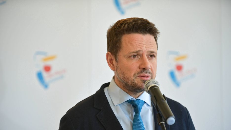 Koronawirus. Warszawa. Rafał Trzaskowski wskazał, że miasto będzie szukało oszczędności.