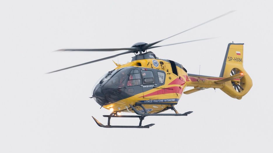 reporter_baza_2021-1222.12.2021 Gdansk Helikopter Eurocopter EC135 Lotnicze Pogotowie Ratunkowe LPR Fot. Wojciech Strozyk/REPORTERWojciech Strozyk/REPORTER