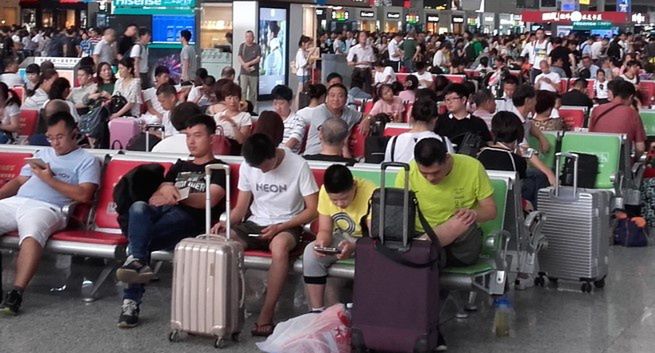 Azjaci chętniej wybieraja streaming niż inni mieszkańcy USA