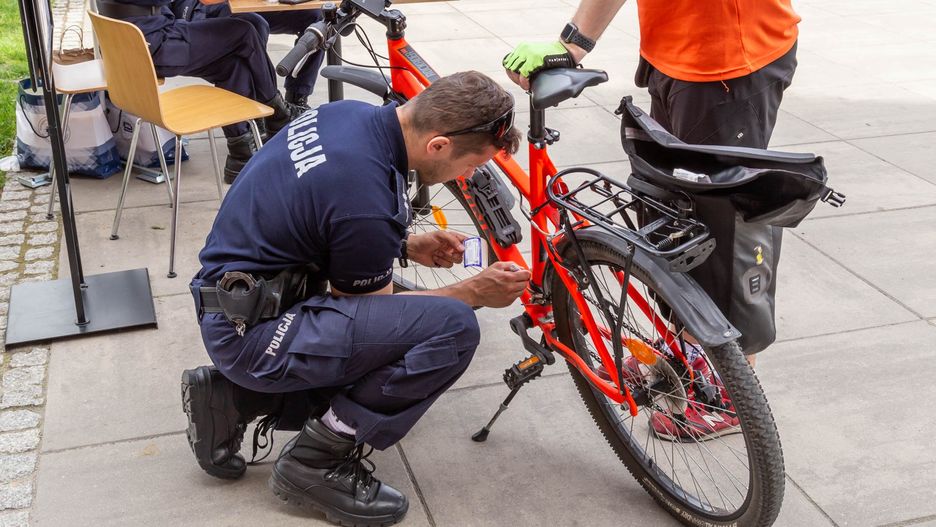 rower znakowanie rowerów policja 