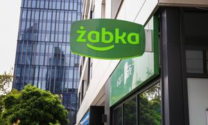 Trwa duża awaria terminali płatniczych. Problem m.in. w Żabce