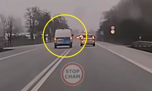 Radiowóz przyłapany w Kutnie. Policja komentuje